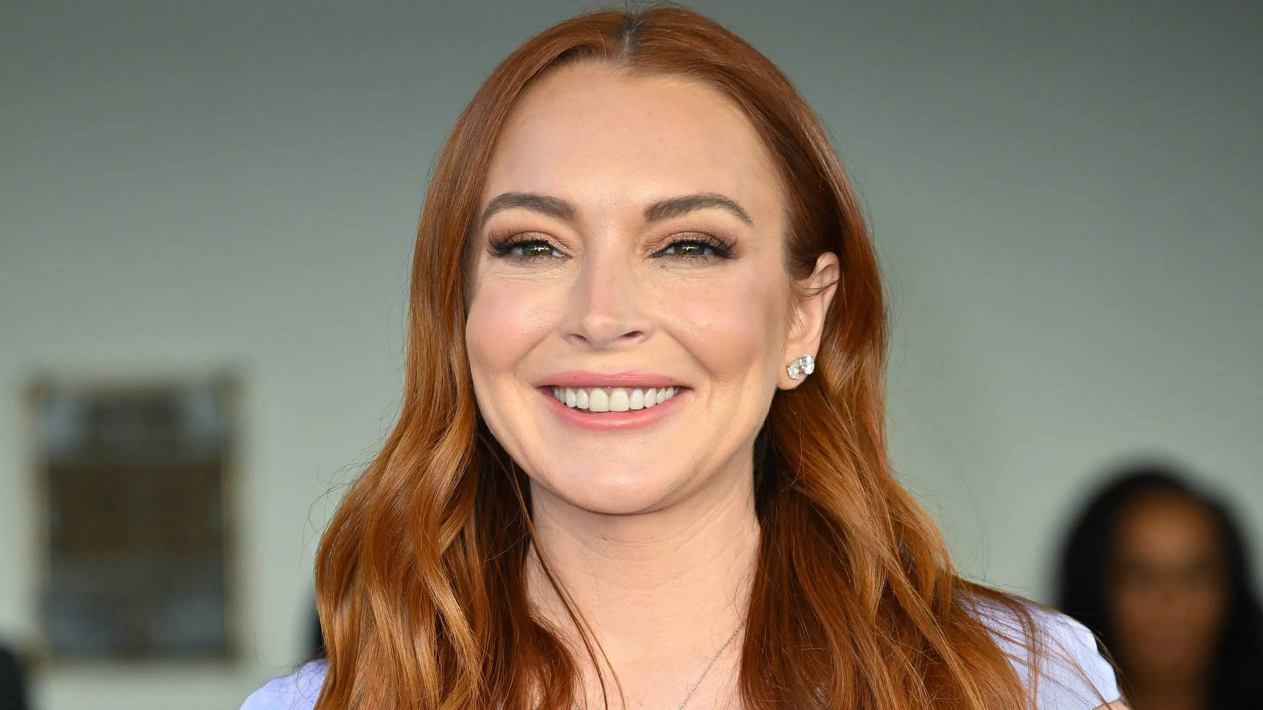 Lindsay Lohan's unexpected appearance in the Mean Girls musical, now streaming