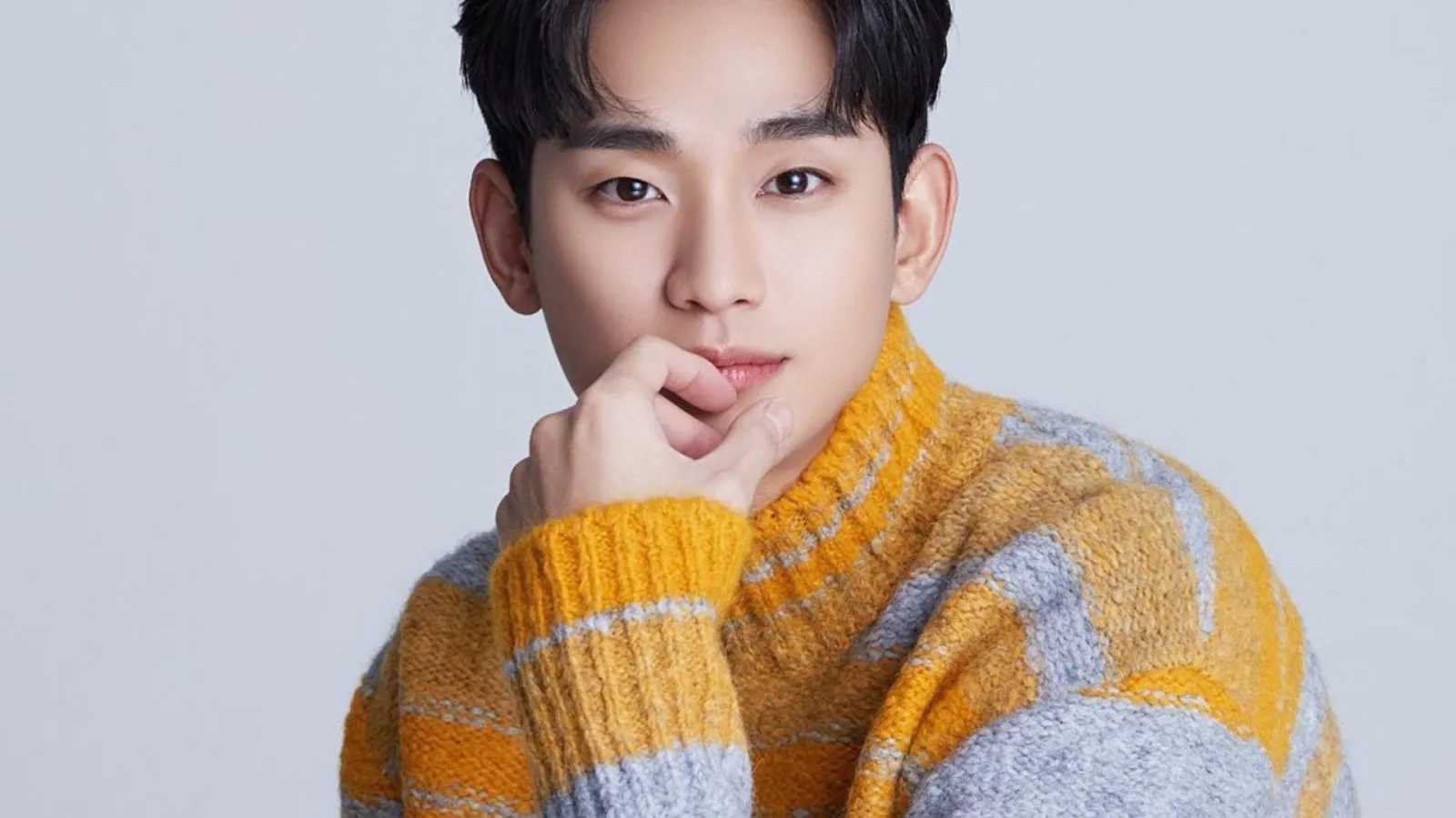 Kim Soo Hyun's management issues official statement on controversial photo with Kim Sae Ron