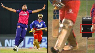 IPL 2024 Eliminator - Fans unhappy with Dinesh Karthik given NOT OUT, blame poor 3rd umpiring