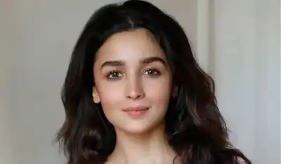 Alia Bhatt's track Ghar More Pardesiya from Kalank gets a special mention by The Academy