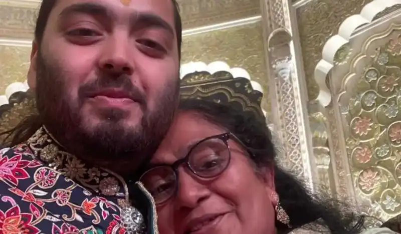 Lalita Dsilva with Anant Ambani