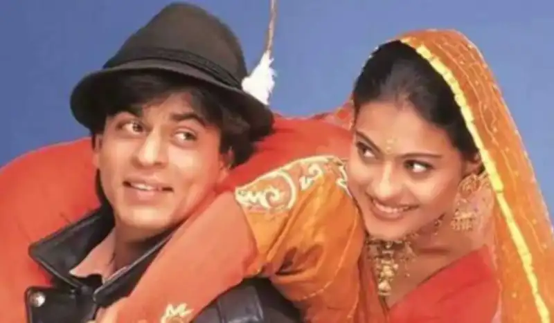 29 years of DDLJ: Kajol drops a still ft. Shah Rukh Khan as she celebrates 'OG of Karva Chauth'; urges fans to watch film at Maratha Mandir