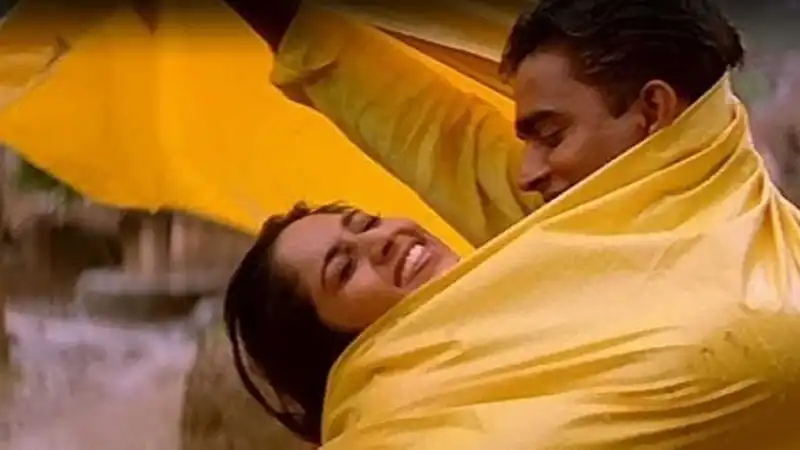 A still from Alaipayuthey