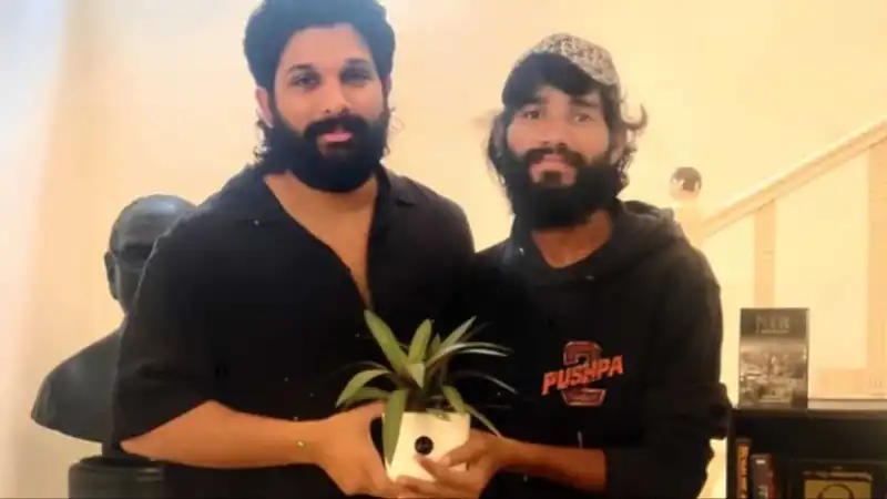 Meet the die-hard fan of Allu Arjun who travelled 1600 km to meet his idol