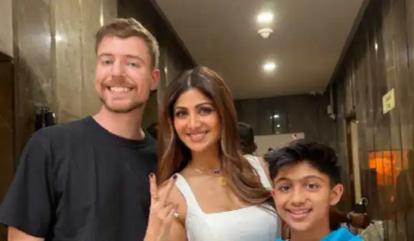 Kareena Kapoor, Saif Ali Khan, Shilpa Shetty and others meet MrBeast, Logan Paul and KSI