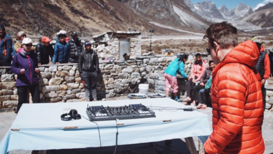 British DJ to perform world's highest gig on Everest