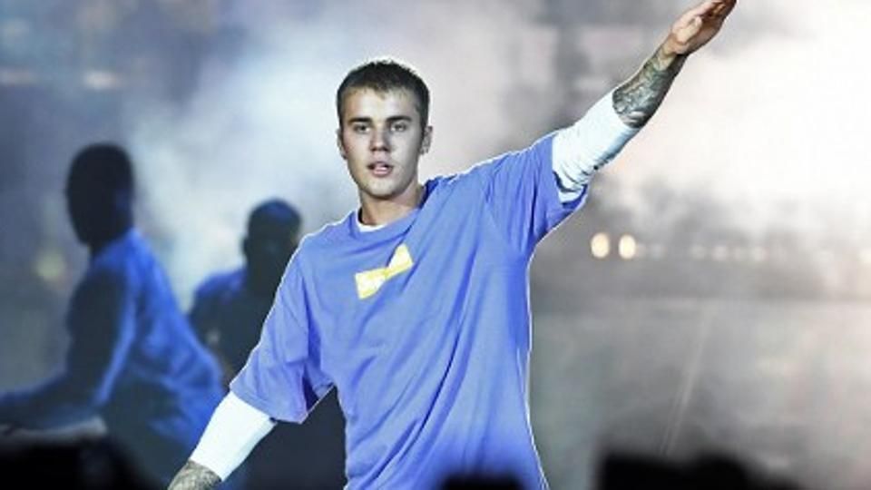 Salman Khan’s Bodyguard, 500 Policemen, CCTV Cameras: 10 Things You Need To Know About Justin Bieber’s Security!