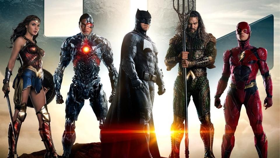 The internet (mostly Twitter) is being mean to the new Justice League trailer