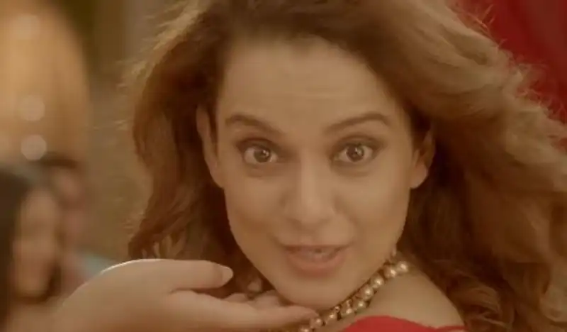 WATCH: Kangana Singing 'Yes I Have A Vagina Re' Is The Best Thing You'll See Today!