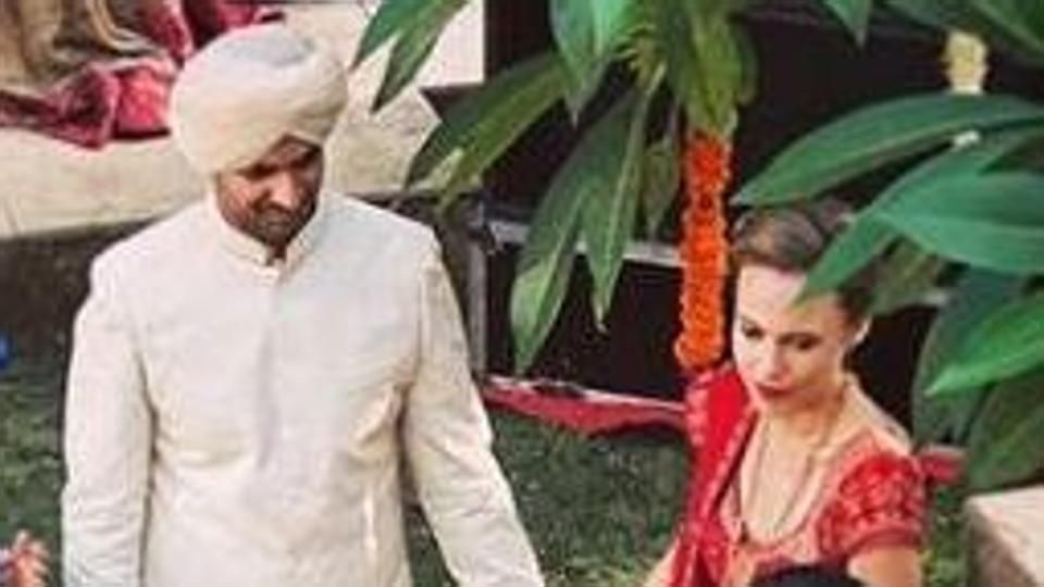 In Pictures: Purab Kohli Gets Married To Girlfriend Lucy Paton In A Dreamy Goa Wedding!
