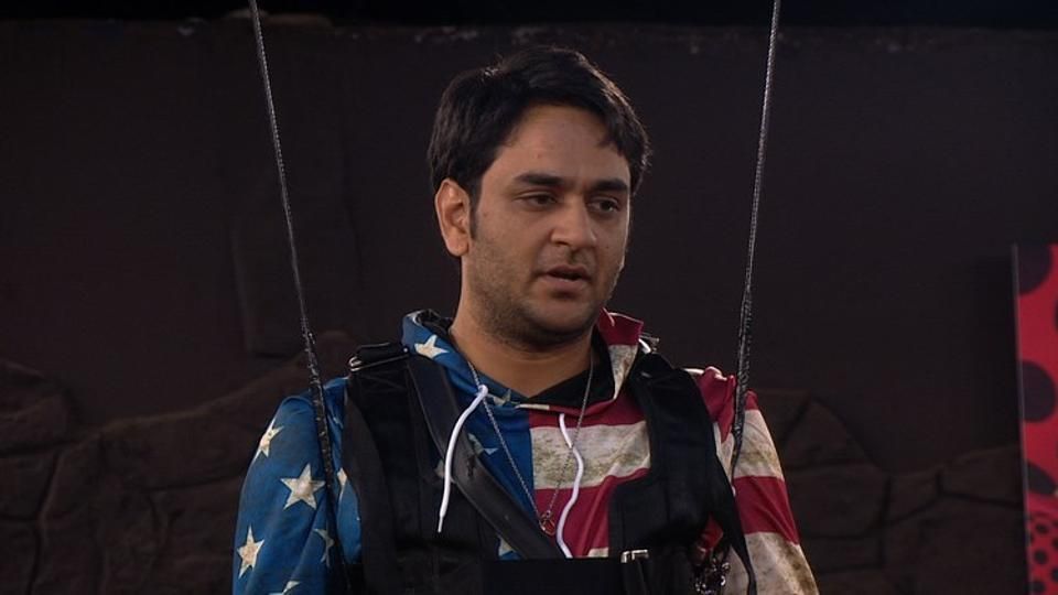 Bigg Boss 11 Nov 2: Vikas Gupta Quits The Show And Climbs Out Of The House!
