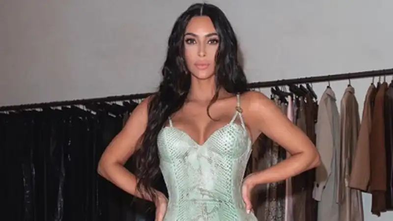 Kim Kardashian Replaces Bras With Body Tape And Teardrop-Shaped Pasties