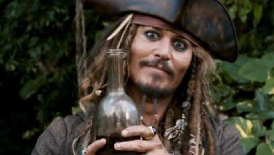 Pirates Of The Caribbean 5 Is Mere Weeks Away But Disney Is Terrified About Johnny Depp's Sinking Public Image!