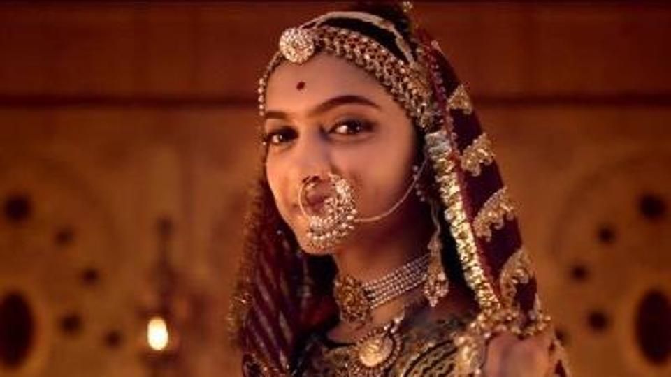 GOOD NEWS: SC Grants Green Signal To Padmaavat; Strikes Down Ban Imposed By 4 Indian States!