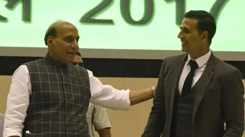 Rajnath Singh Praises Akshay Kumar's Initiative