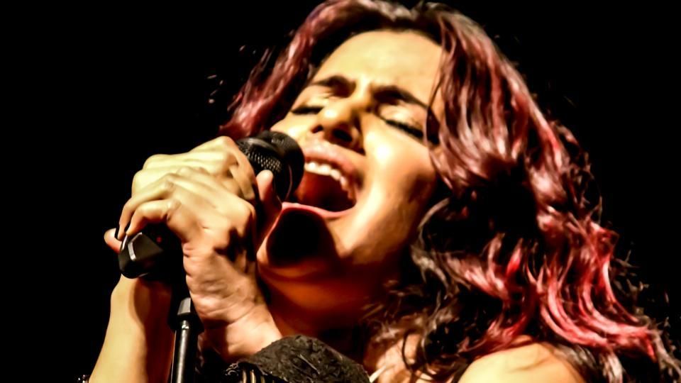 Sona Mohapatra on Sonakshi Sinha: 'Win your place under the arc lights on merit'