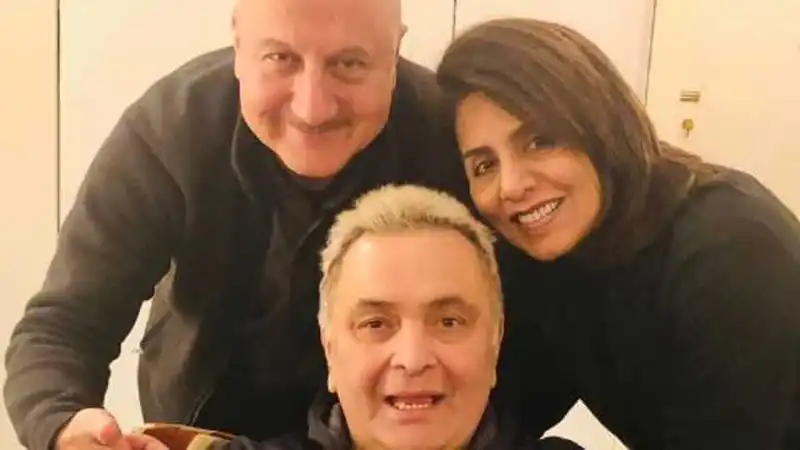 Anupam Kher Shares An Evening Full Of Desi Food And Love With Rishi Kapoor 