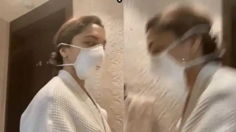 Coronavirus Lockdown: Deepika Padukone Takes The Safe Hands Challenge At Home Also Challenges Virat Kohli, Roger Federer