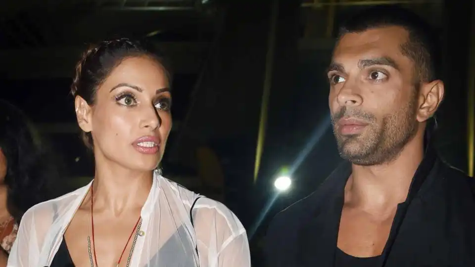 Find Out Why Bipasha Basu And Karan Singh Grover Left The Justin Bieber Concert Midway!