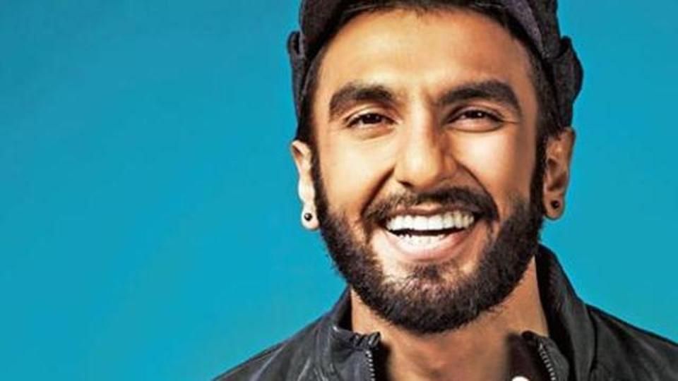 WATCH: Ranveer Singh Re-Creates The Iconic DDLJ Train Scene And It's Hilarious!