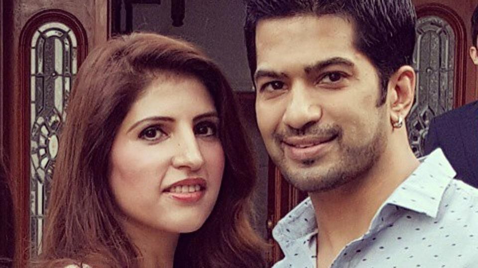 Dill Mill Gayye Actor, Amit Tandon's Estranged Wife Held Up In Dubai Jail Since A Month!