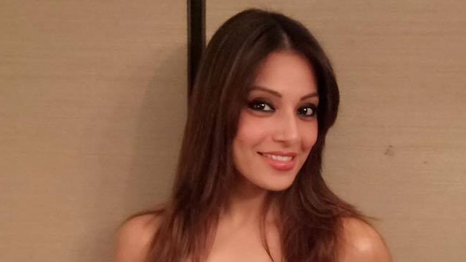 Sorry to disappoint people, but no baby right now:&thinsp;Bipasha Basu