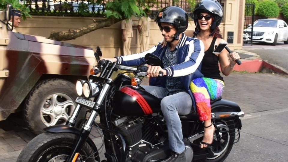 IN PICS: Sidharth Malhotra & Jacqueline Fernandez Go For A Ride