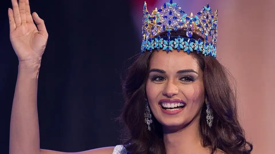 10 Stunning Outfits Worn By Miss World Manushi Chillar After Winning The Crown!