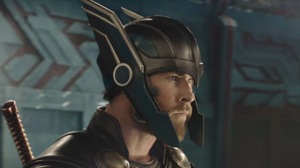 Watch the first Thor Ragnarok trailer: A friend from work shows up (it's the Hu...