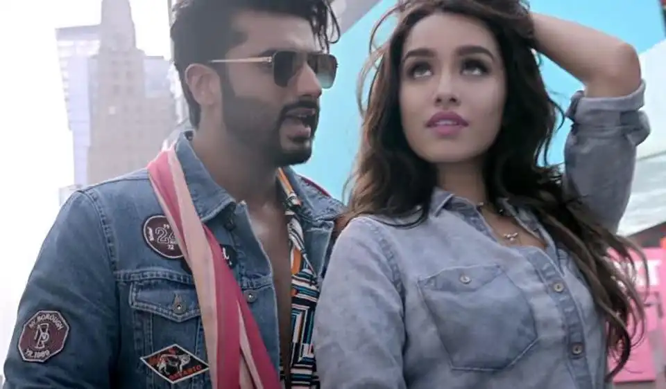 The Peppy New Song From Half Girlfriend Mere Dil Mein Is Also Borderline Creepy!
