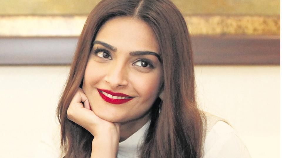 When Sonam Kapoor Cheated...And Admitted To It On Video!
