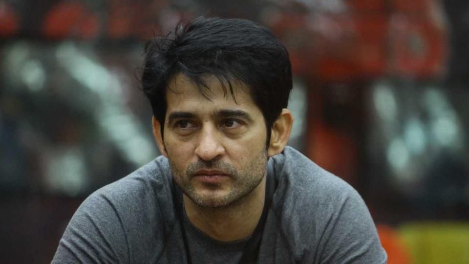 Bigg Boss 11 Dec 17: Housemates Save Priyank And Vote Out Hiten Tejwani From The Show!