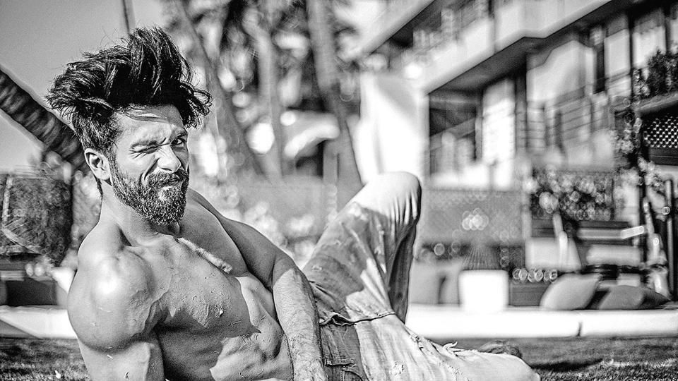 You Won't Believe What Shahid Kapoor Has Given Up For Padmavati!
