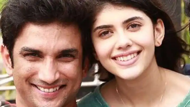 Kizie Aur Manny Shoot Delayed As Sushant Singh Rajput Becomes Over Friendly with Sanjana Sanghi? Director Mukesh Chhabra Clarifies 