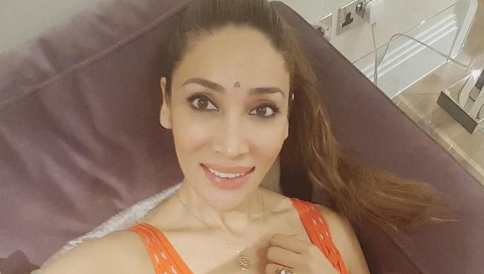 Model-Turned-Nun, Sofia Hayat Shares New Pictures From Her Third Wedding!