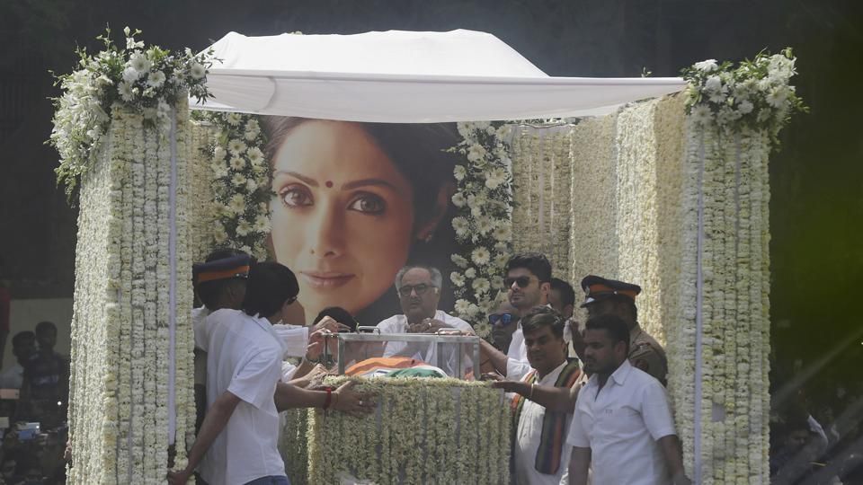 Did Author Shobhaa De Just Take A Dig At The Late Sridevi's Last Journey?