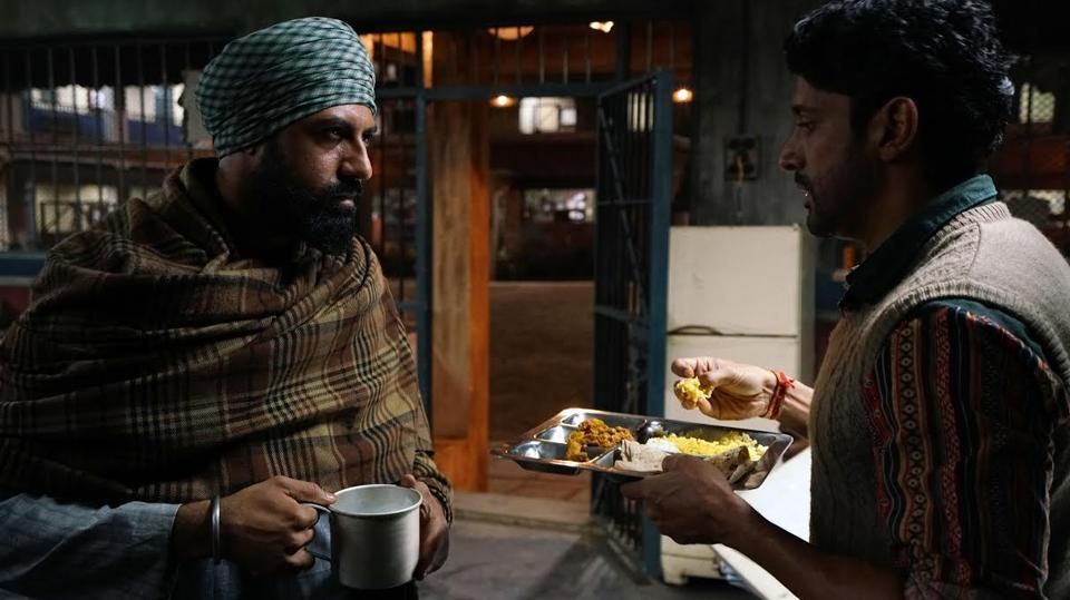 Check Out Farhan Akhtar's Rustic Look For His Upcoming Film, Lucknow Central!
