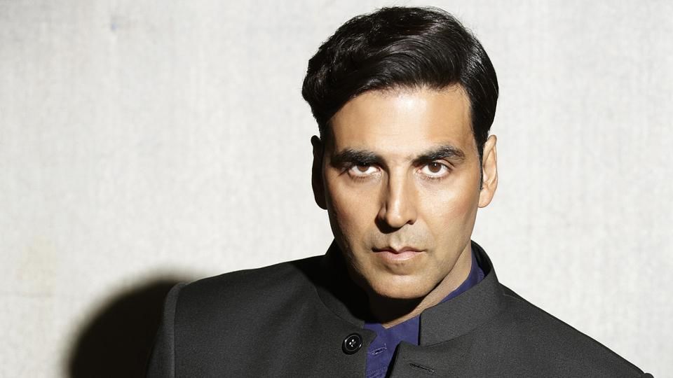 If I don't charge my wife, how will I put rocks on her fingers: Akshay Kumar