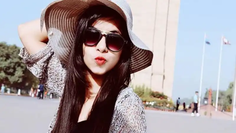 Next Song Aur Bhi Dhinchak Aane Wala Hai!: Dhinchak Pooja