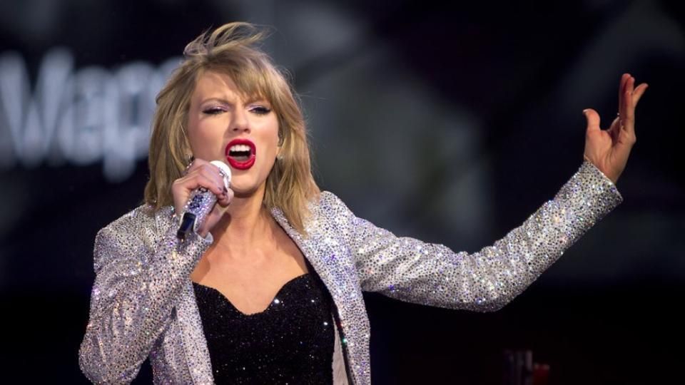 Taylor Swift Wins Groping Trial Against DJ
