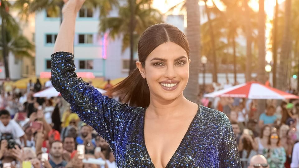 Here’s every picture Priyanka Chopra shared from the Baywatch world premiere