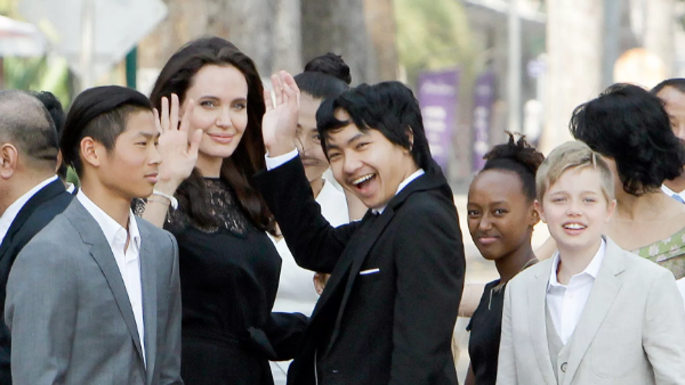 Angelina Jolie took daughter Shiloh to Disneyland while Brad Pitt was in India