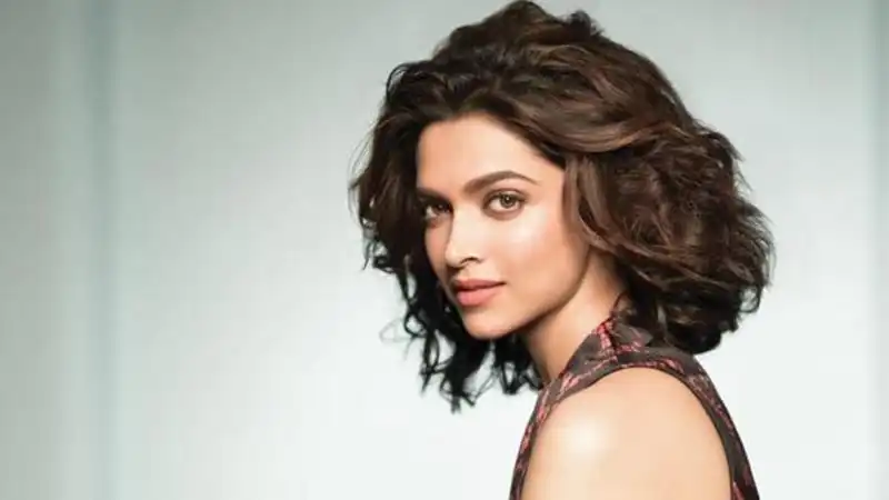 Why Did Deepika Padukone Make A Hush-Hush Visit To Chittorgarh?