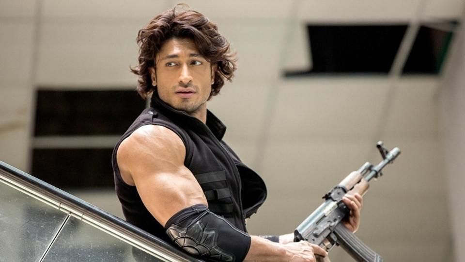 Commando 2 mints over Rs 5 crore on opening day