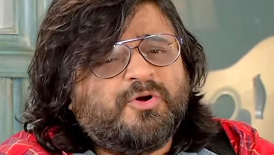 Pritam To Auction Guitar Gifted By SRK; Give Money To Charity
