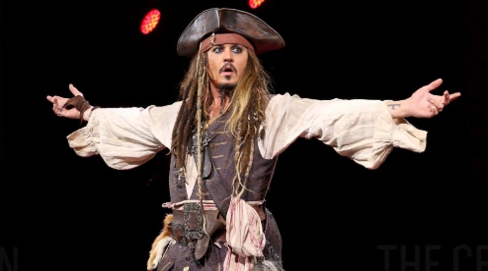 Pirates of the Caribbean fans lose it after Johnny Depp crashes Disneyland ride