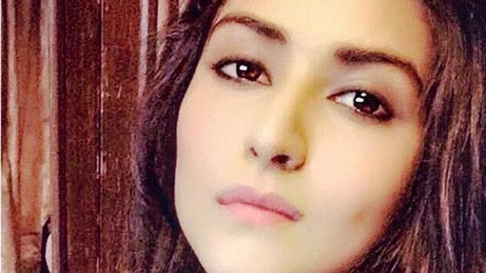 Nutan's granddaughter Pranutan Bahl is raring to go the Bollywood way