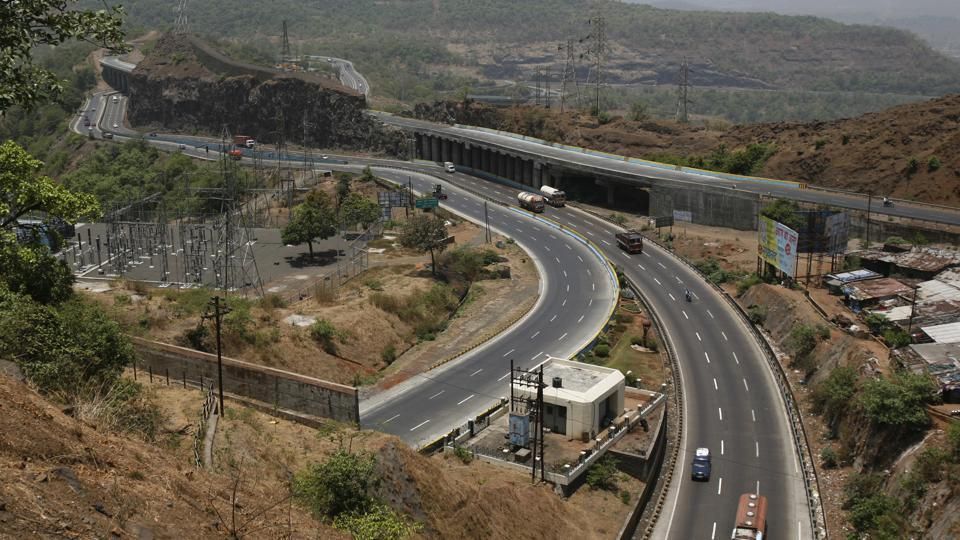 Bieber show will push traffic on Mumbai-Pune expressway, plan your road commute better today