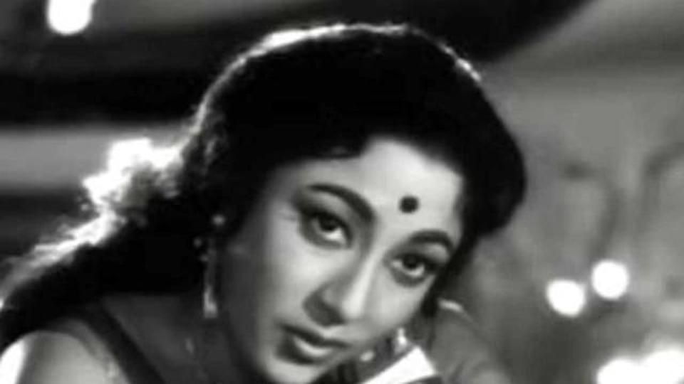 Thankfully, They Thought Of Me While I Am Still Alive: Mala Sinha On Receiving Filmfare Lifetime Achievement Award!