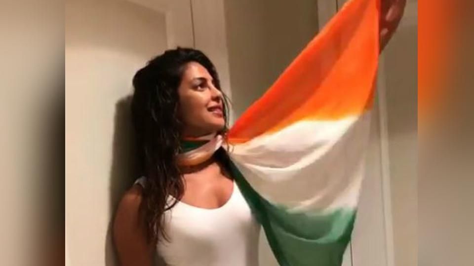 Priyanka Chopra Trolled For Disrespecting The Indian Flag When She Wasn't Even Wearing It!